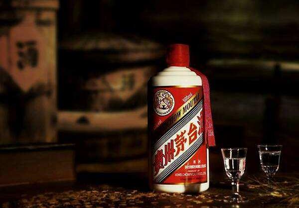中国白酒十大名酒排行榜，中国的国酒贵州茅台和五粮液位列一二